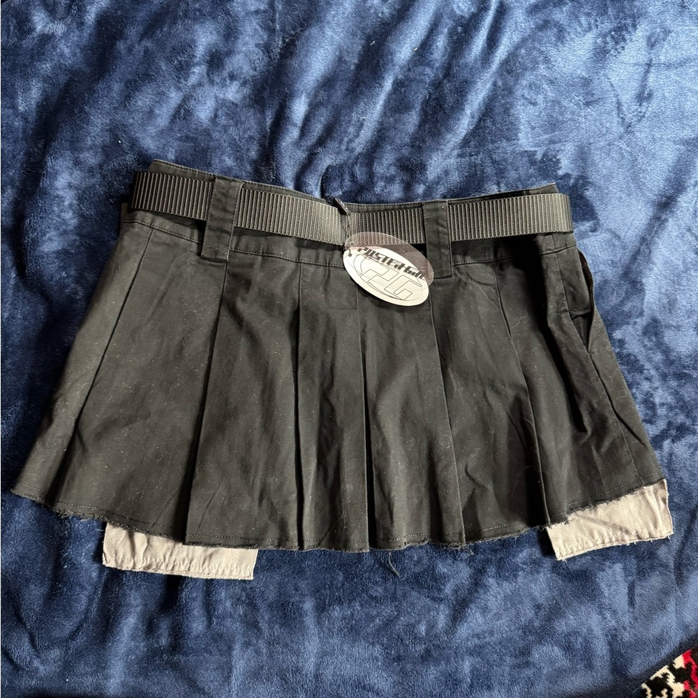 PosterGirl by Dollskill skirt. Boutique styling